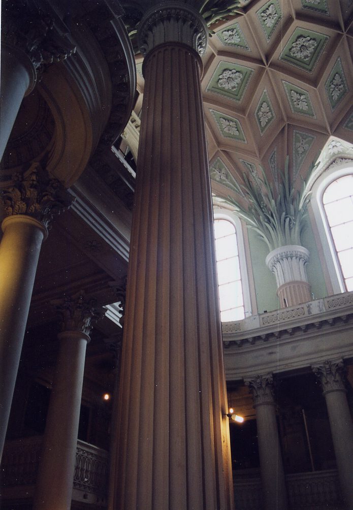 Fr Innenstadt Kirche