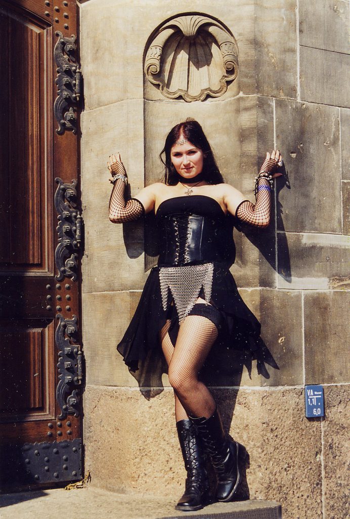 Sa auf dem Weg zur Parkb�hne Susi2