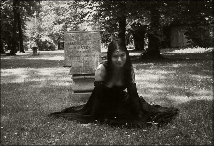 Stadtfriedhof Susanne5 v sw