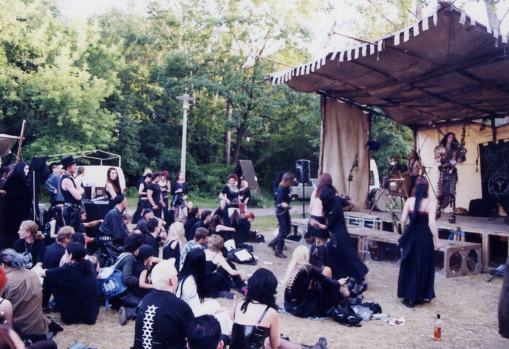Mo Heidnisches Dorf Cornix Maledictum2